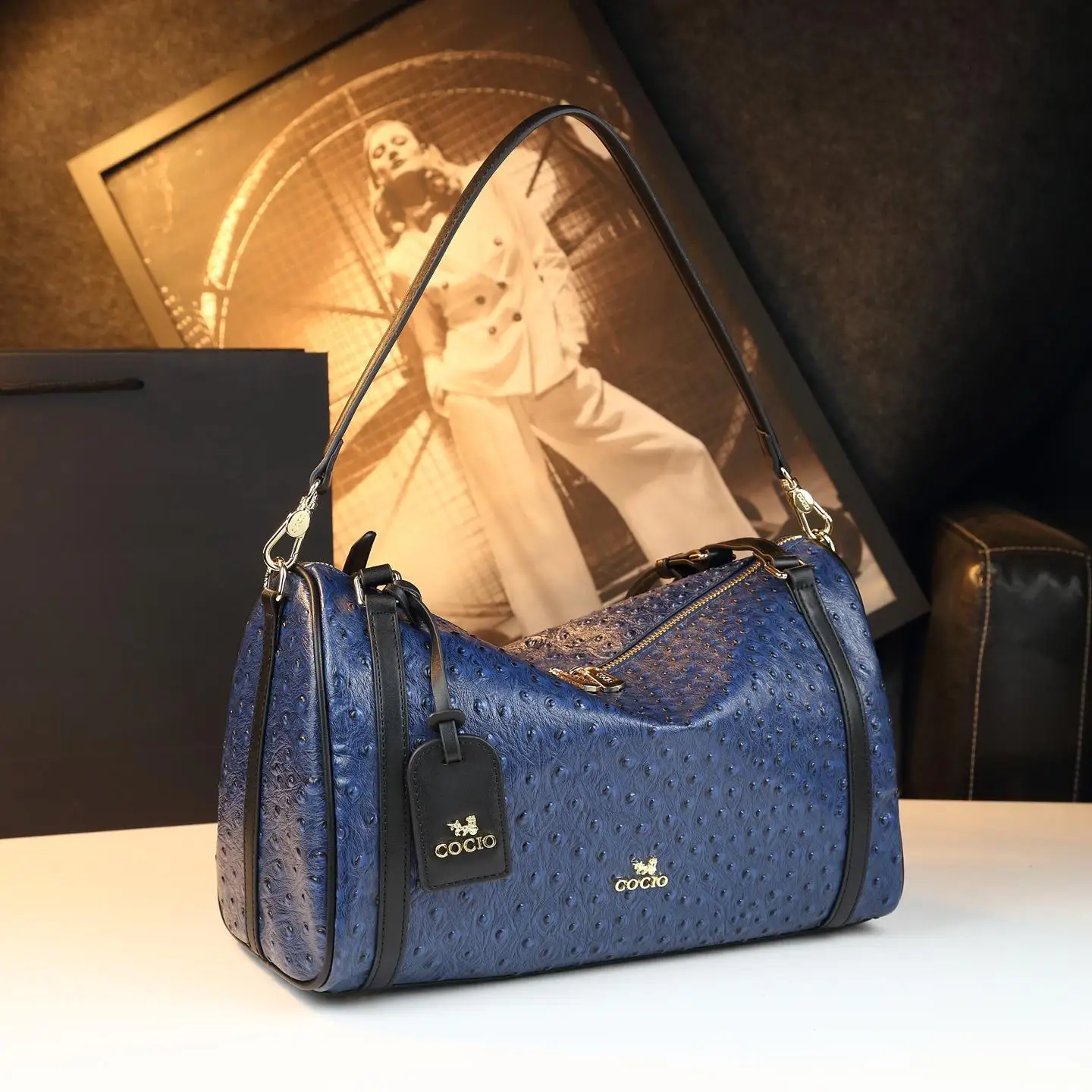 

Minimalist Elegant Diaper Bag Women's Luxury Crossbody Handbag Designer Vintage Tote Leather For A Classy And Chic Look