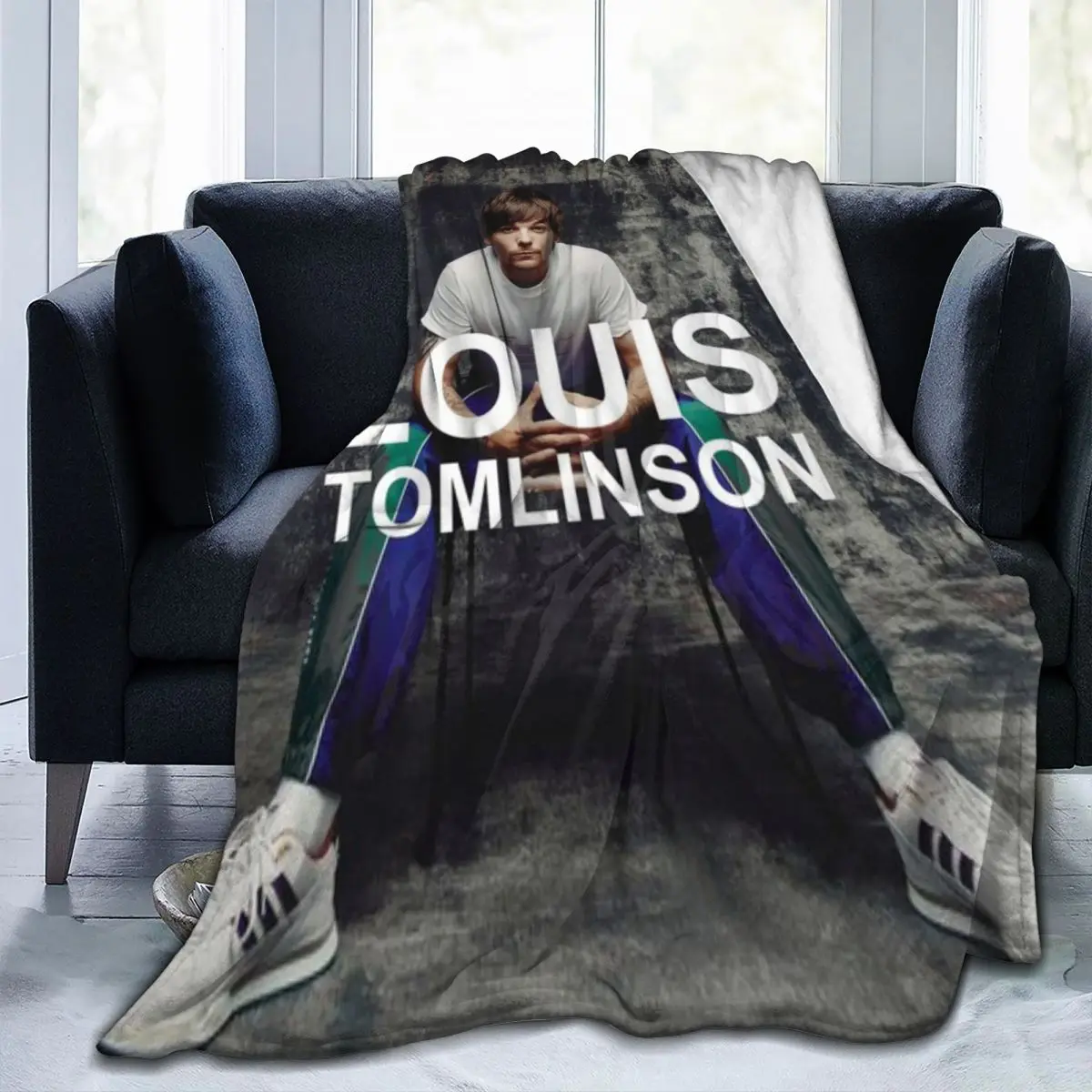 

Throw Blanket Endah New Tomlinson Walls American Tour Micro Fleece Blanket Four Sizes Modern Portable For Bedroom Nice Gift