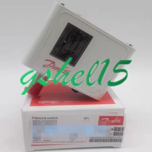 

1 шт. Ler Kp1/060-1103 Ручной сброс Совершенно новый оригинальный Spot Plc