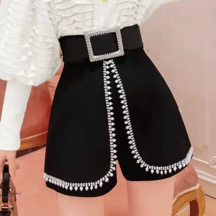 Summer Women's Fashion High Waist Draped Slimming Thin Black A-Line Shorts Casual Wide Leg Pants Commute Style Button Detail