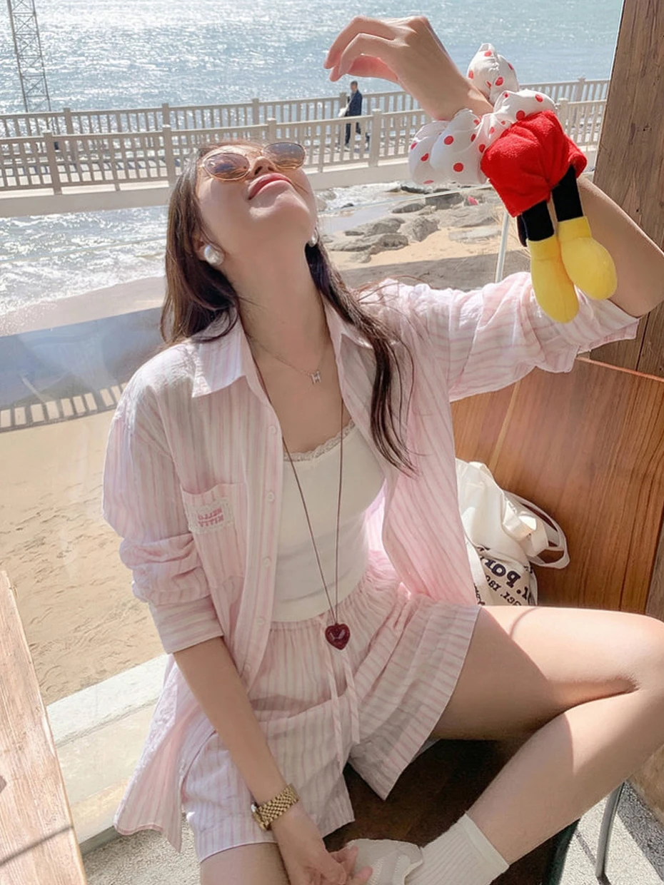 

Pink Vertical Striped Loose Women's Sun Protection Shirt Long Sleeve Cover-Up Lazy Style Vacation Style Summer Outfit Top