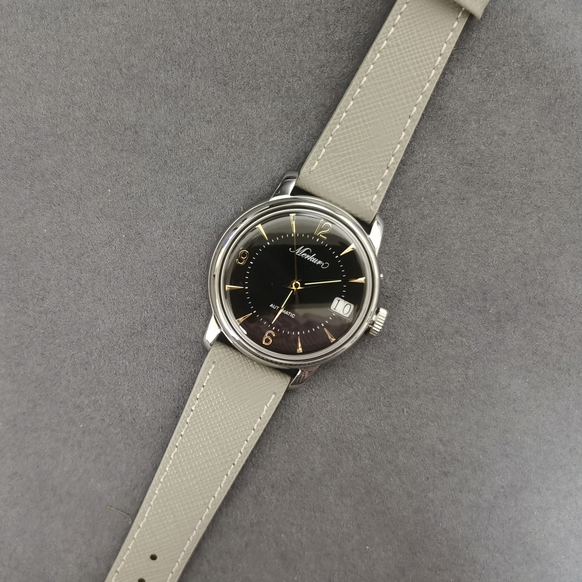 MERKUR Orologio automatico da uomo 38,5 mm Orologio da polso meccanico retrò 50M Specchio zaffiro impermeabile Finestra con data grande