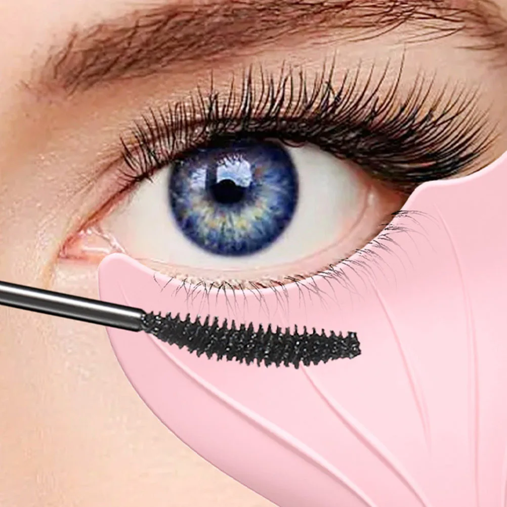 

2Pcs Silicone Make Up Tools for Eyes Curved Design Eyeliner Drawing Aid Fits Eye Shape Gentle on Skin Washable Women