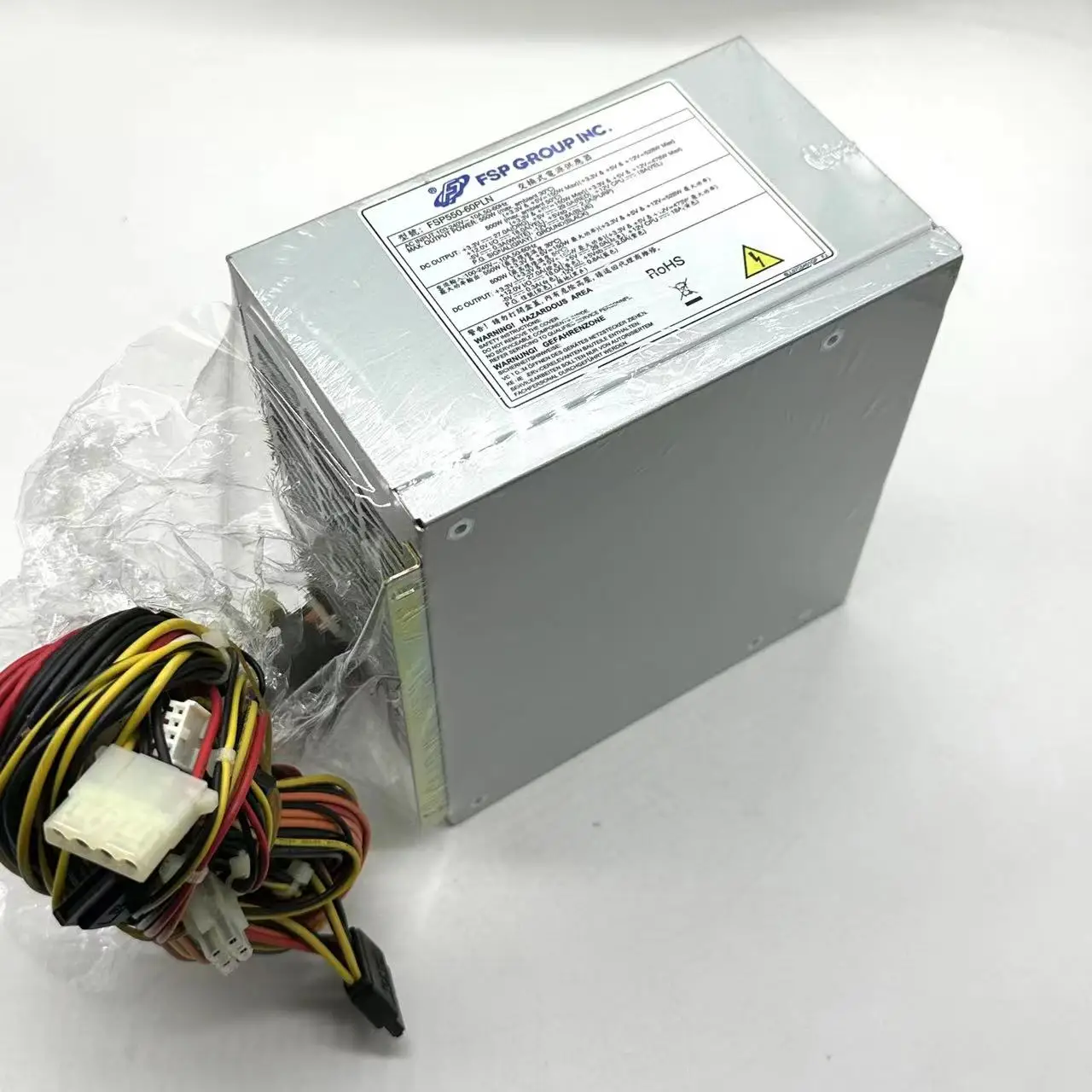 

Серверный блок питания FSP Group Inc FSP550-60PLN 550 Вт