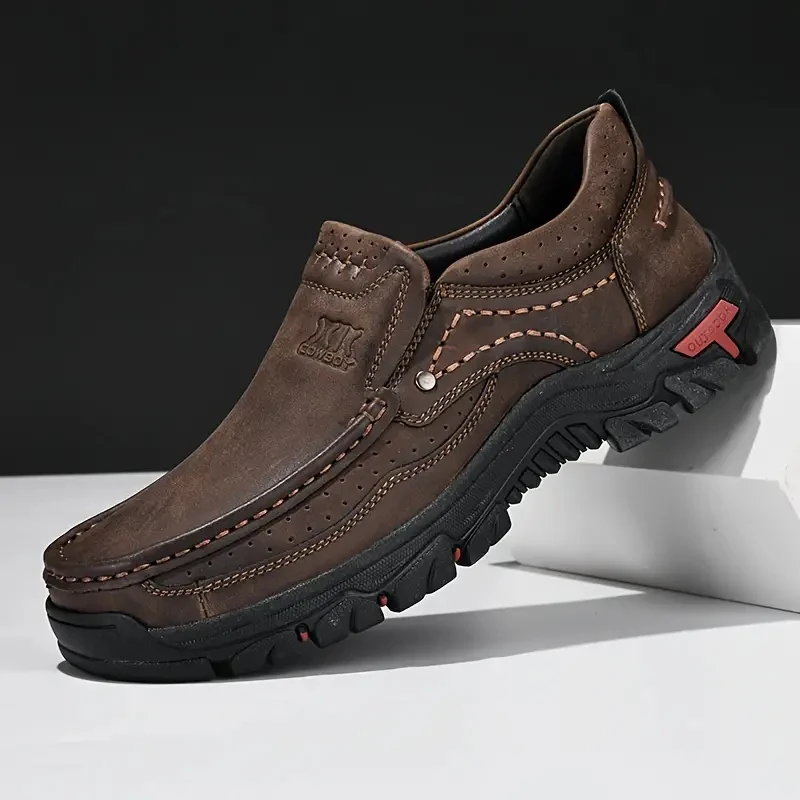 Ręcznie robione skórzane buty męskie Casual Outdoor Slip On Loafers Męskie skórzane buty Flats Moccasins Walking Shoes Non-Slip Dropshipping