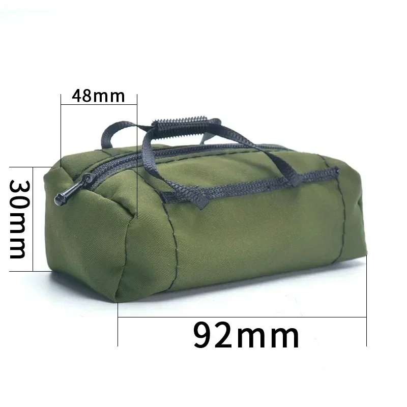 Sac d'escalade radiocommandé tout-terrain RC, pièce d'humeur de simulation, sac de tempête de pluie en plein air, bagage T1, jouet modèle QT22knit