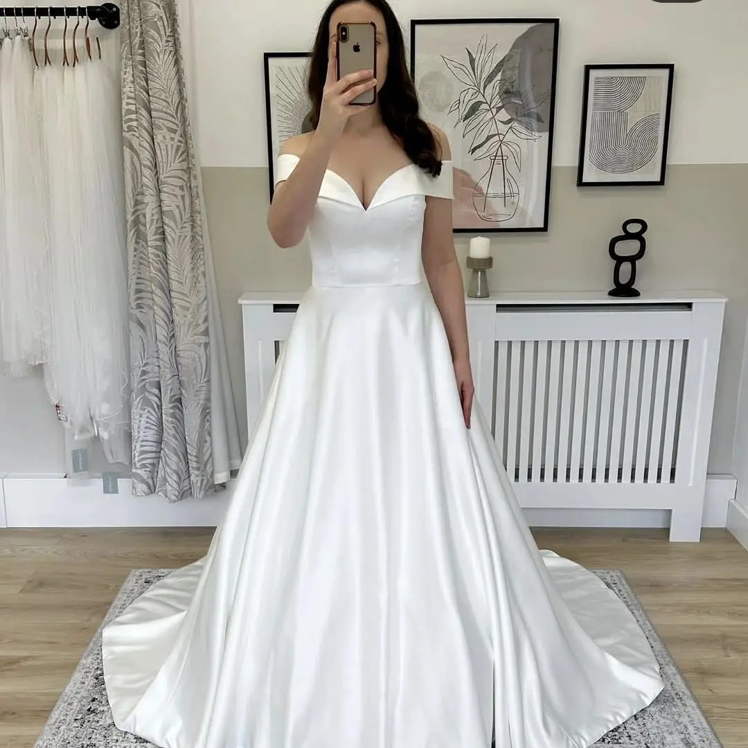 Vestido de novia sencillo de satén para mujer, con bolsillos traje elegante y hombros descubiertos, personalizado, 2024