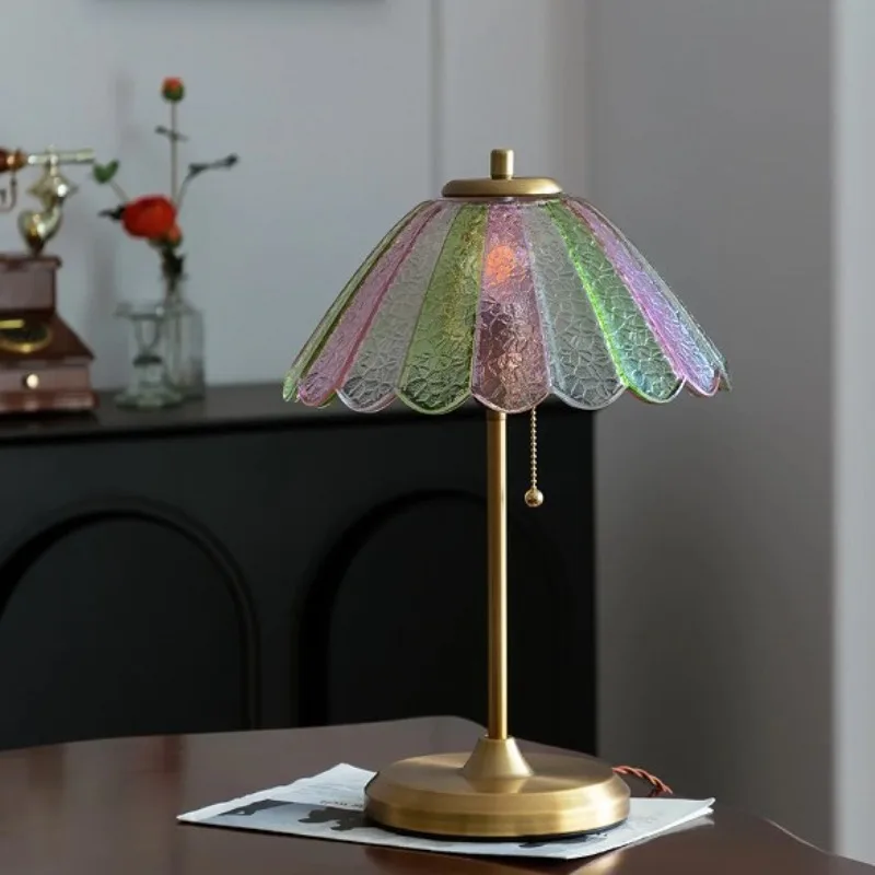 Retro butterfly dream desk lamp atmosphere bedroom bedside lamp American light luxury decorative desk lamp