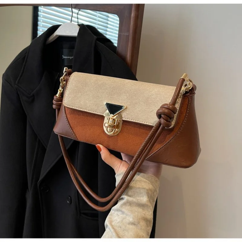 

Ladies Quilted Clutch Bag Faux Leather Soft Durable Suitable for Daily Wear and Formal Occasions