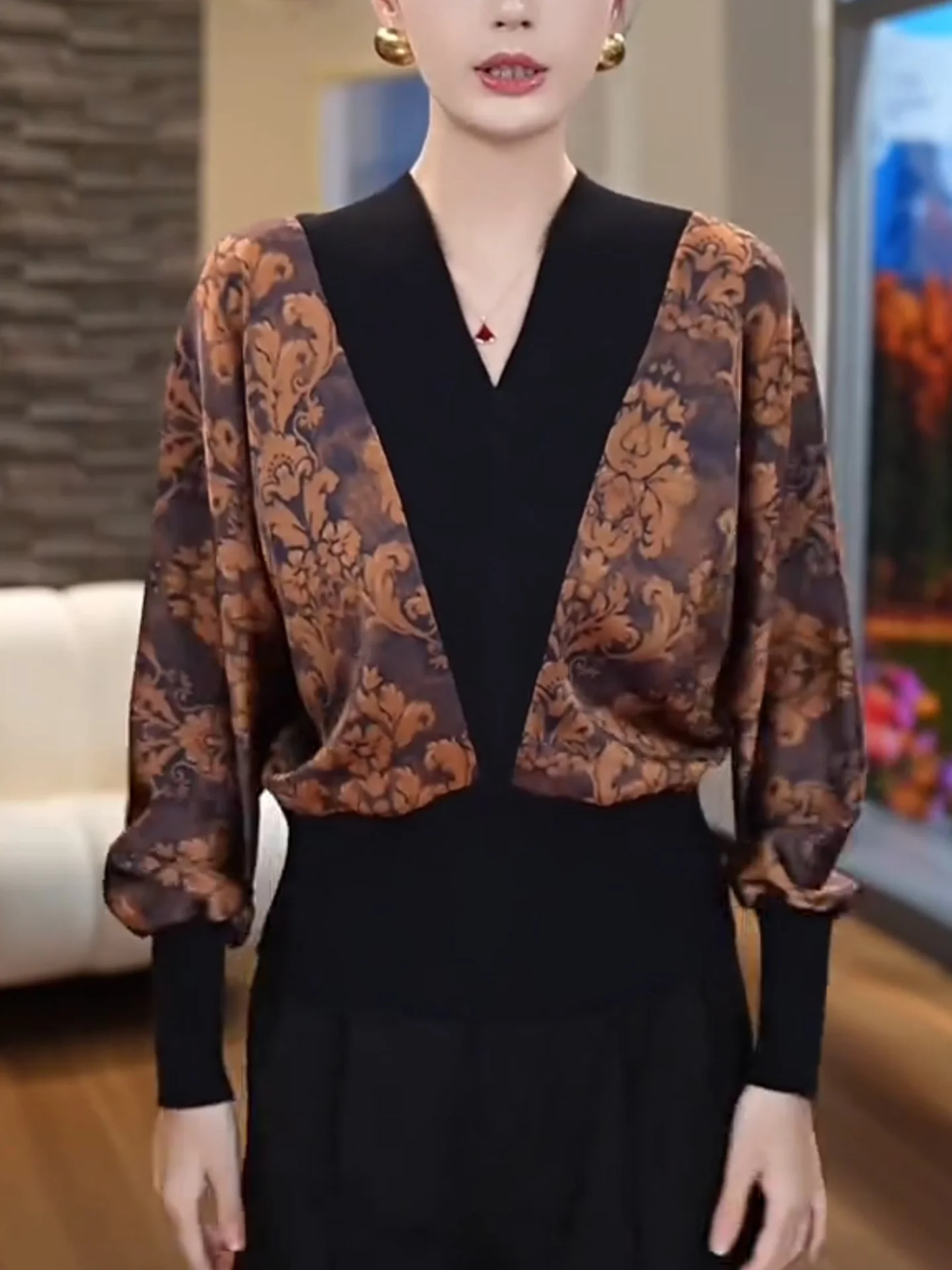 

New Chinese Sle Color Blo V Ne Long Sve Printed Base irt Women's plus Size Inner Wear Slimming Versatile Top