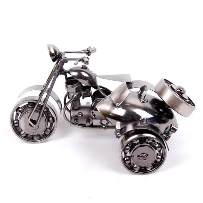 Iron art, three-wheeled motorcycles, creative office decorations, home furnishings, fashionable and modern