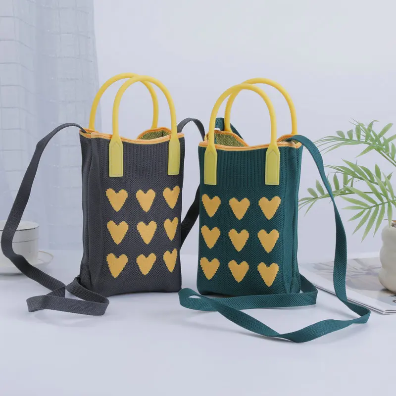 

Knitted Crossbody Phone Bag-Love Heart Niche Shoulder Purse Lightweight Travel Essentials Organizer for Women Trendy Portable