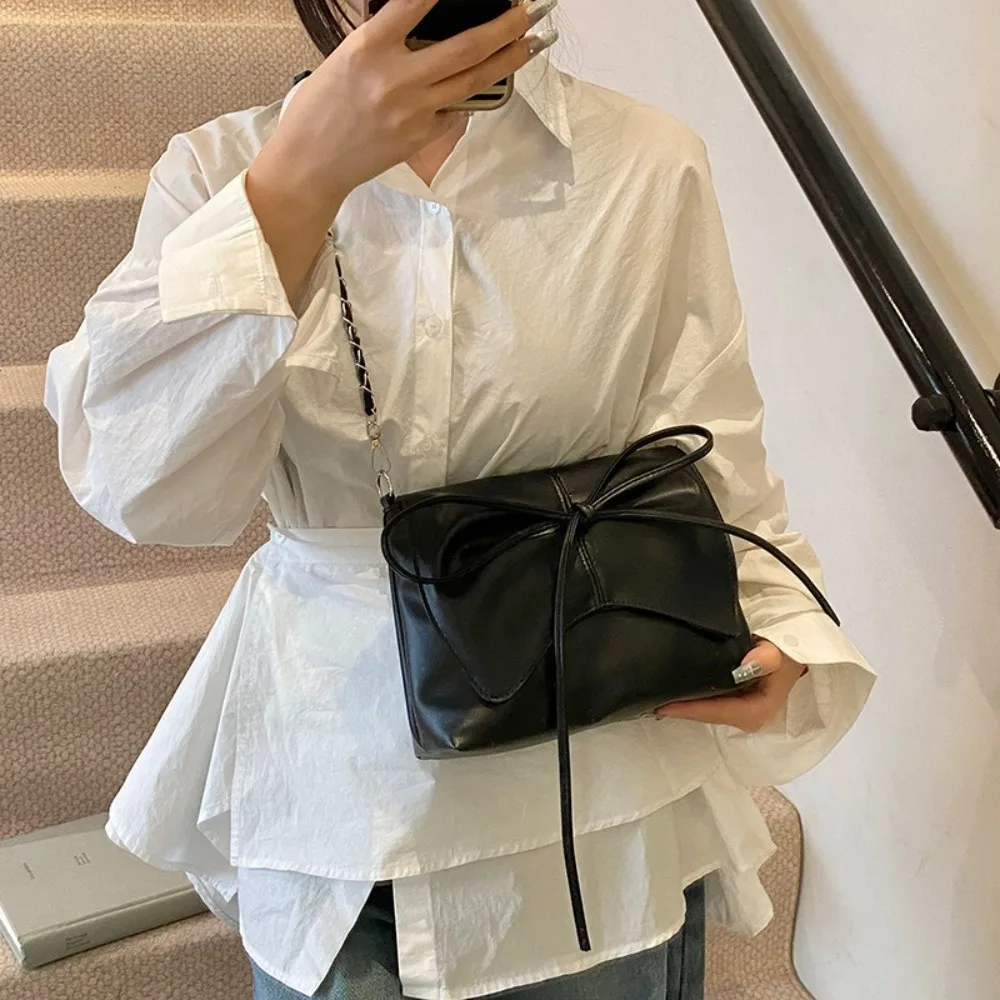

Fashionable Bow Tie Design Pu Leather Shoulder Bag Luxury Casual Crossbody Bag Chain Sweet Women's Commuting Bag Tote Bag