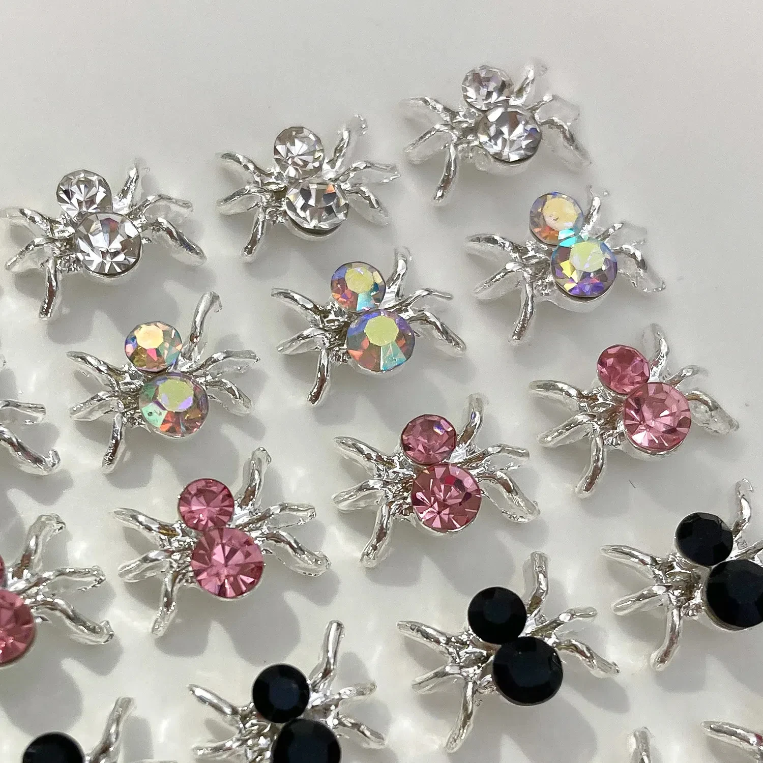 20PCS Luxury Punk Style Alloy Zircon Nail Decorations 3D Pearl Embellished Dark themed Rhinestones for DIY Nail Art Charms