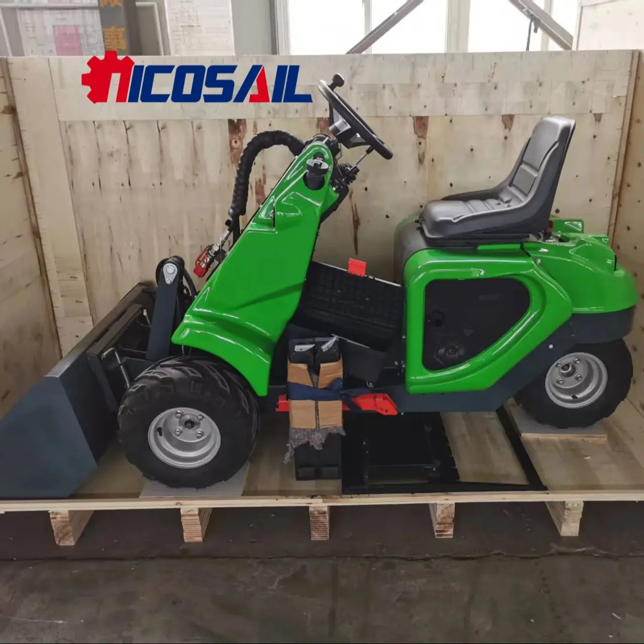 

Mini anti-skid steering loader that meets CE EPA standards for free transportation. 3-wheel mini wheel loader for sale, equipped