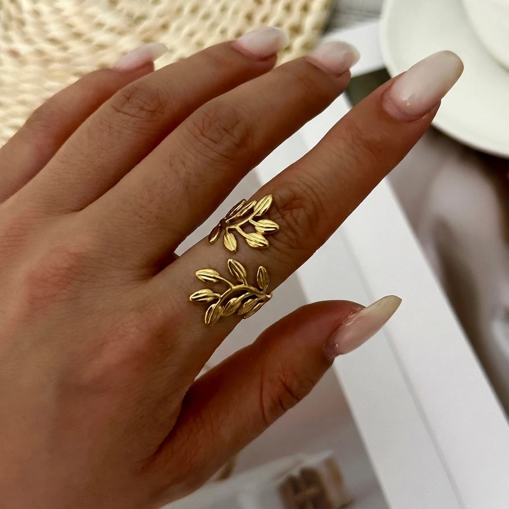 Dainty Monstera Leaf Hollow 18K Stainless Steel Open Cuff Rings Set for Women Boho Stackable Waterproof Rings Party Jewelry Gift