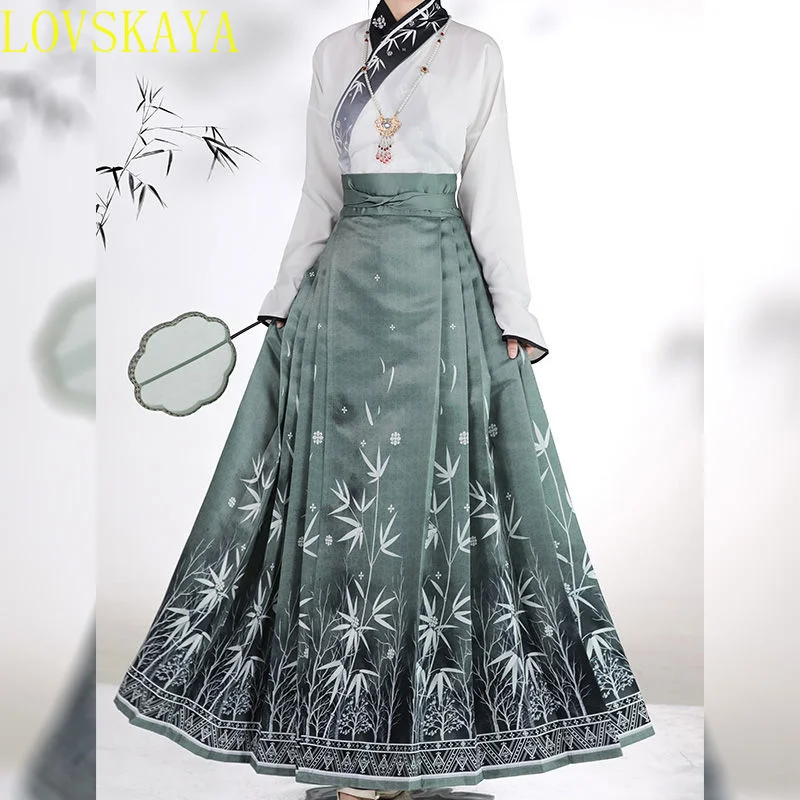 Horse face skirt, Hanfu, traditional Ming Dynasty women's clothing, embroidered skirt, daily horse face ponytail skirt