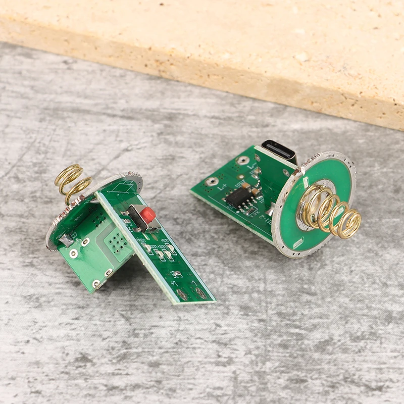 Печатная плата переключателя деталей фонарика 3,7 В Type-C Порт зарядки Micro USB Светодиодная плата управления с защитой от заряда
