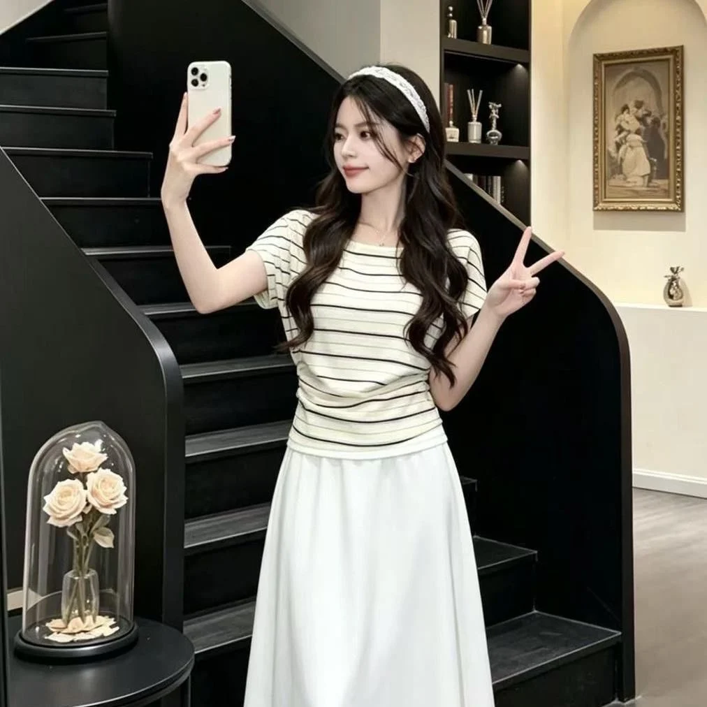 plus Size Women's Casual Style Batwing Sleeve T-Shirt Neck Hanging Design Slimming Waist Effect Short Sleeve Top