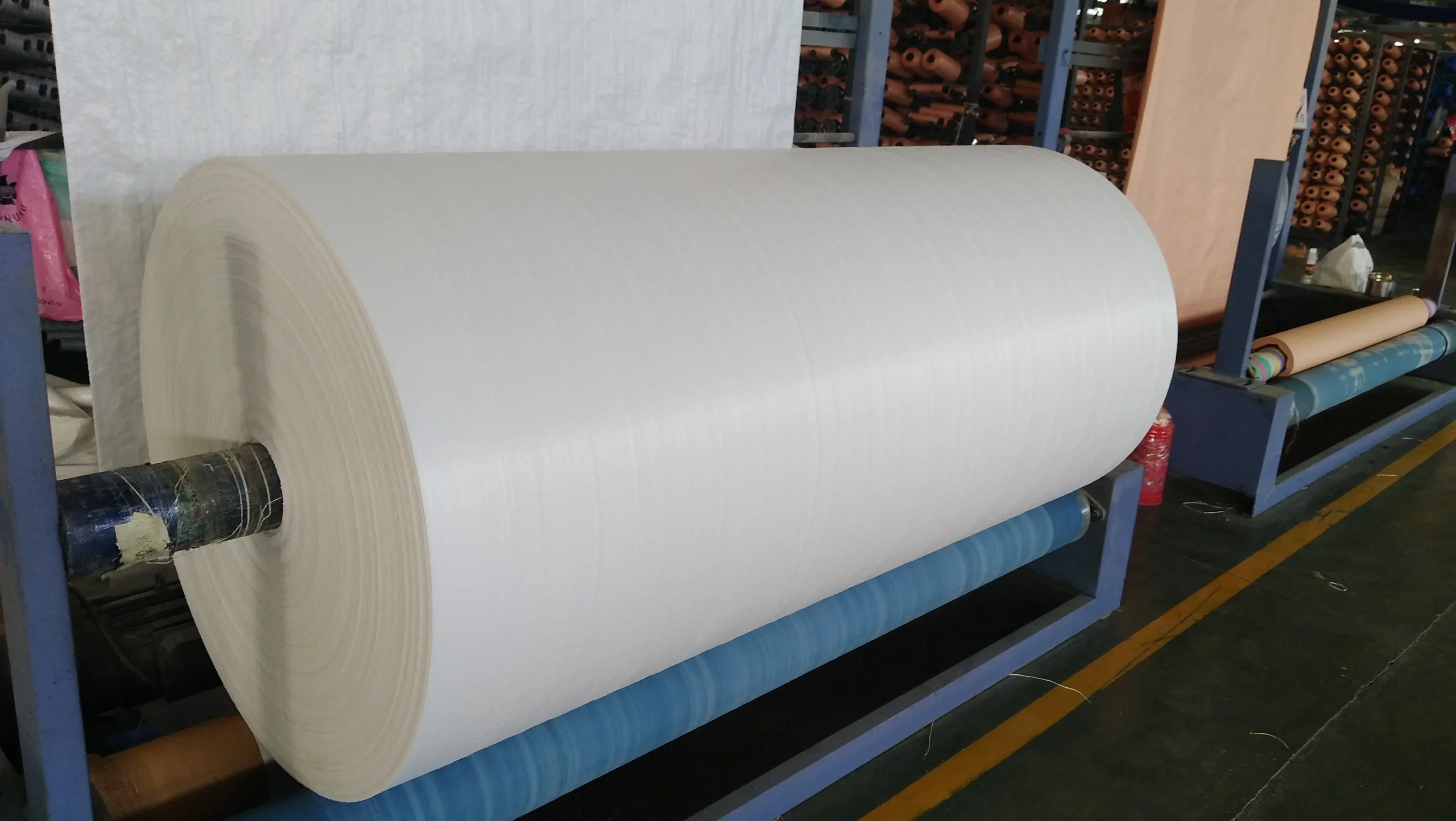 【Best-selling】Construction Use 4M Geotextile Fabric UV Protection Treatment Industrial Woven Geotextile