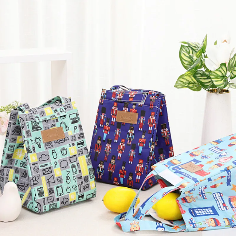 Fashion Lunch Bag Insulated Thermal Lovely Cat Multicolor Breakfast Box Bags Women Portable Hand Pack Picnic Travel Products