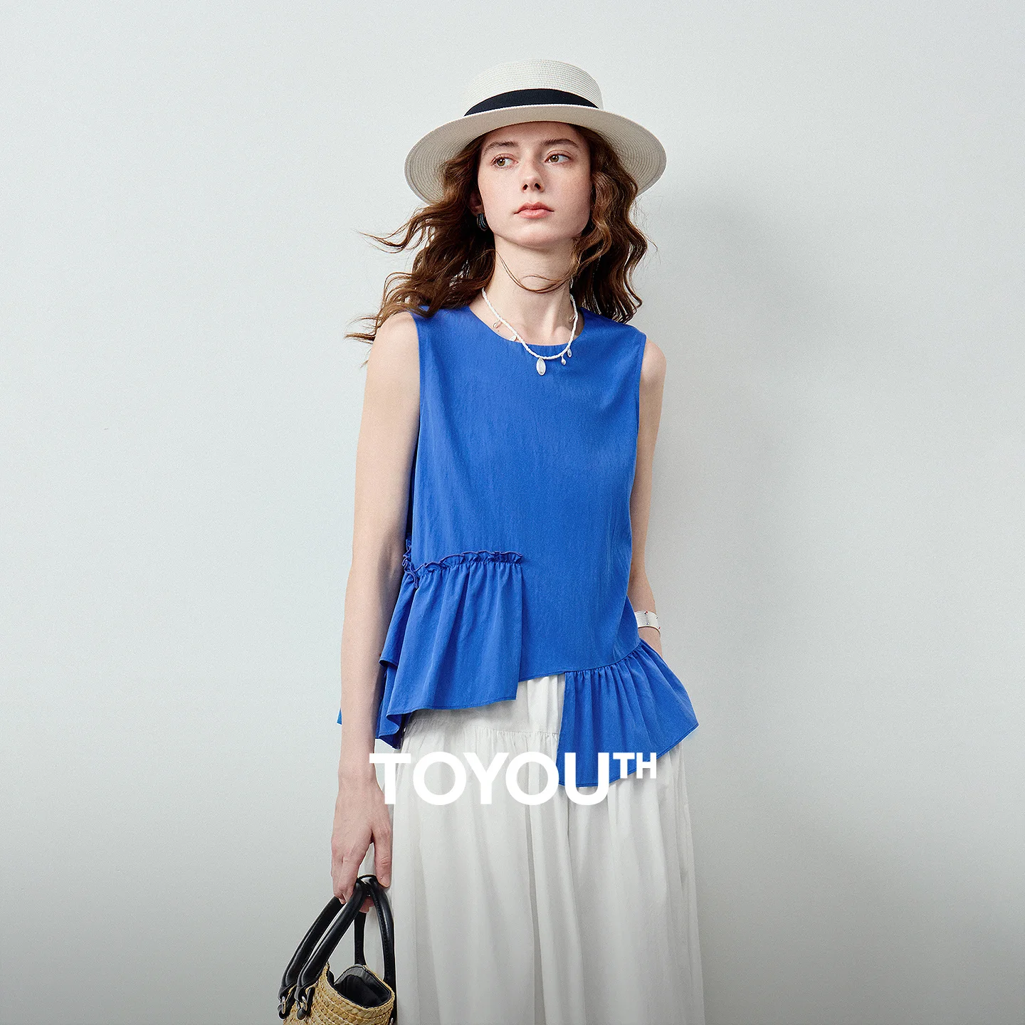 

TOYOUTH Women Sleeveless Blouse Shirt 2026 Summer New Crew Neck Asymmetric Pullover Tank Tops