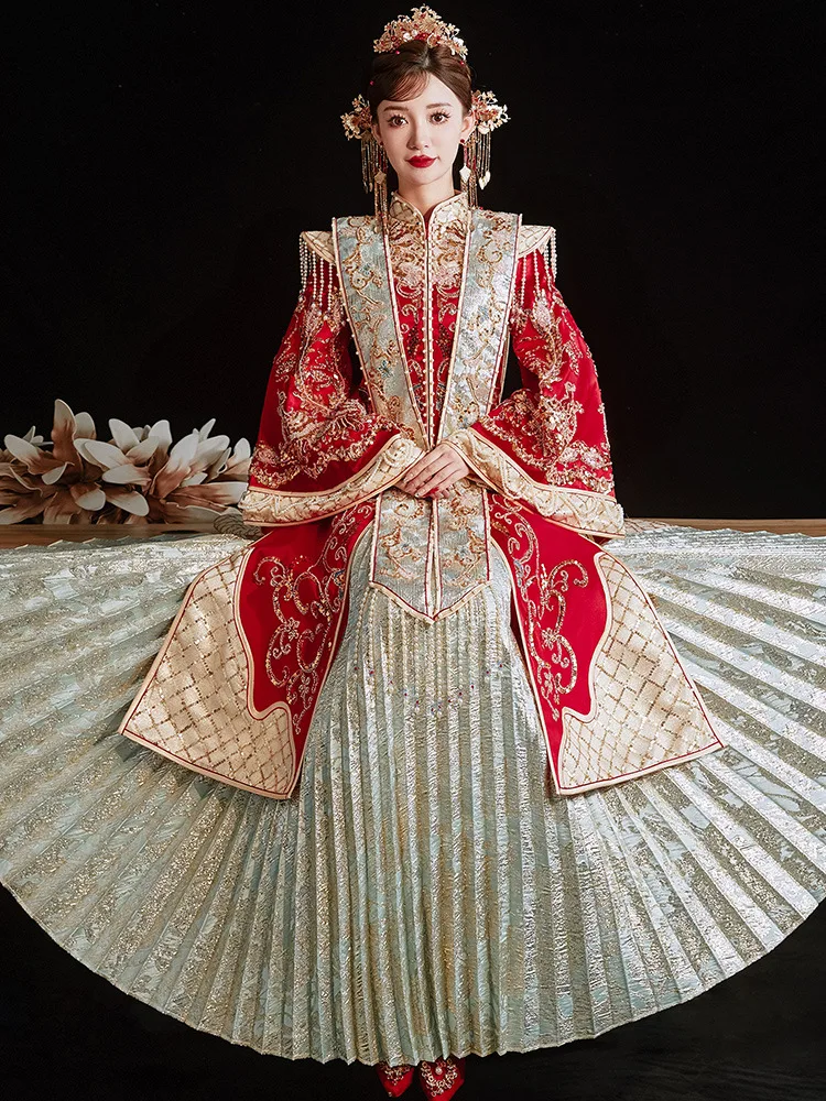 

Traditional Ming System Sequins Beaded Embroidery Marriage Set Bride Bridegroom Toast Clothing Vintage Wedding Dress Cheongsam
