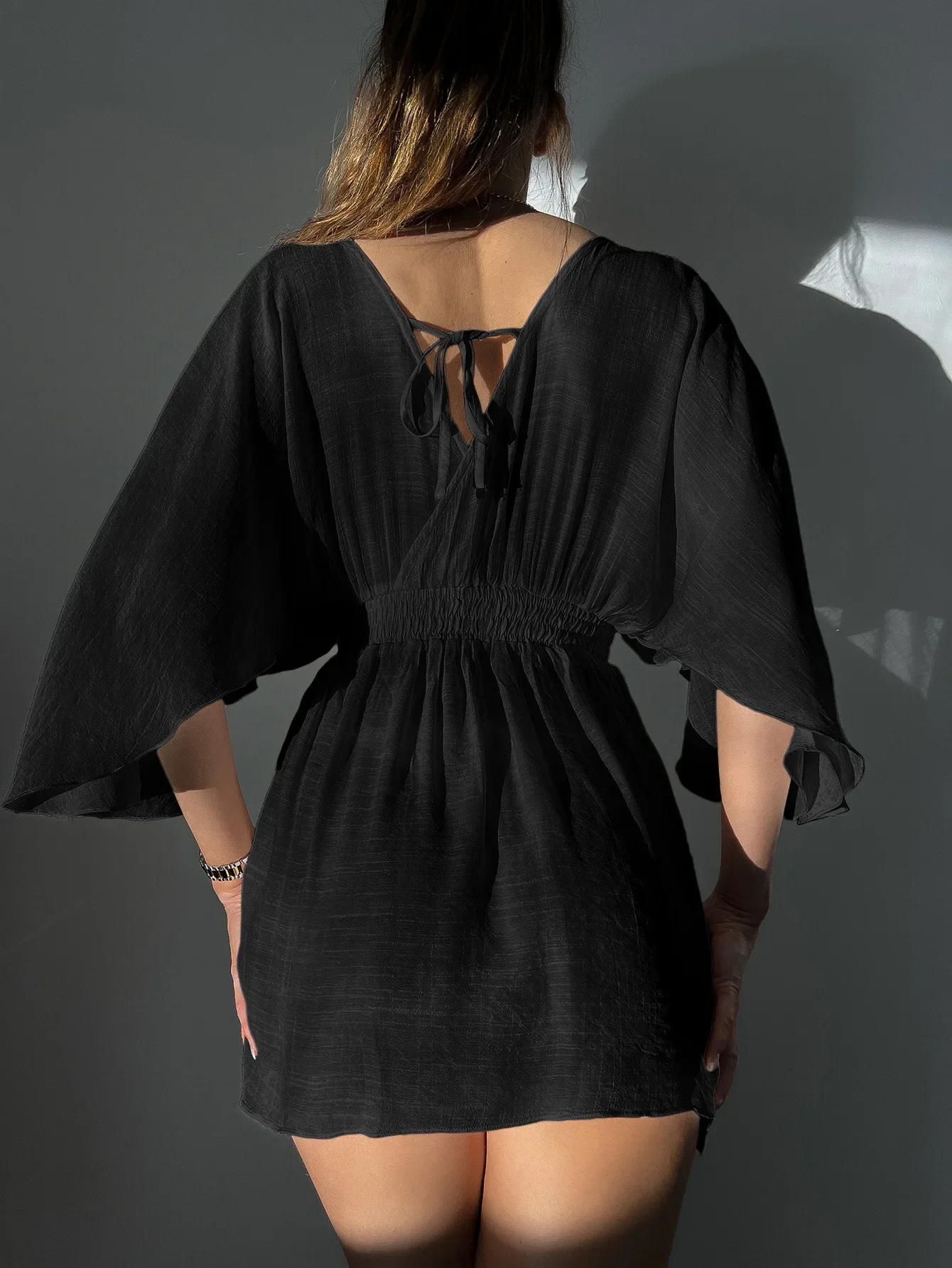 Kobiety Sheer Mesh Cover Up Solid Black White Short Sleeve Beach Cover-Up Swimsuits 2024 Summer Belt Kimono Wrap Dresses Beachwear