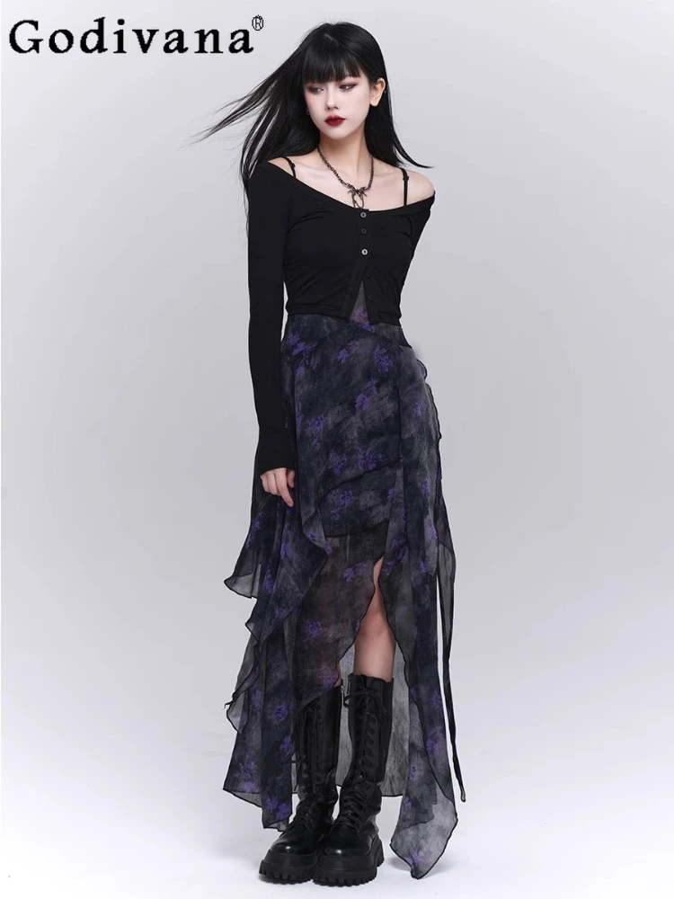 

Street Girl Chic Unique Irregular Hem Split Suspender Dress 2025 Summer New Sweet Cool Seaside Sexy V-neck Black Print Dresses