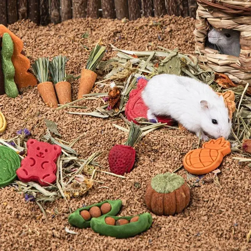 2025 New Rabbit Molar Vegetable Biscuit Hamsters Parrot Cleaning Teeth Toy