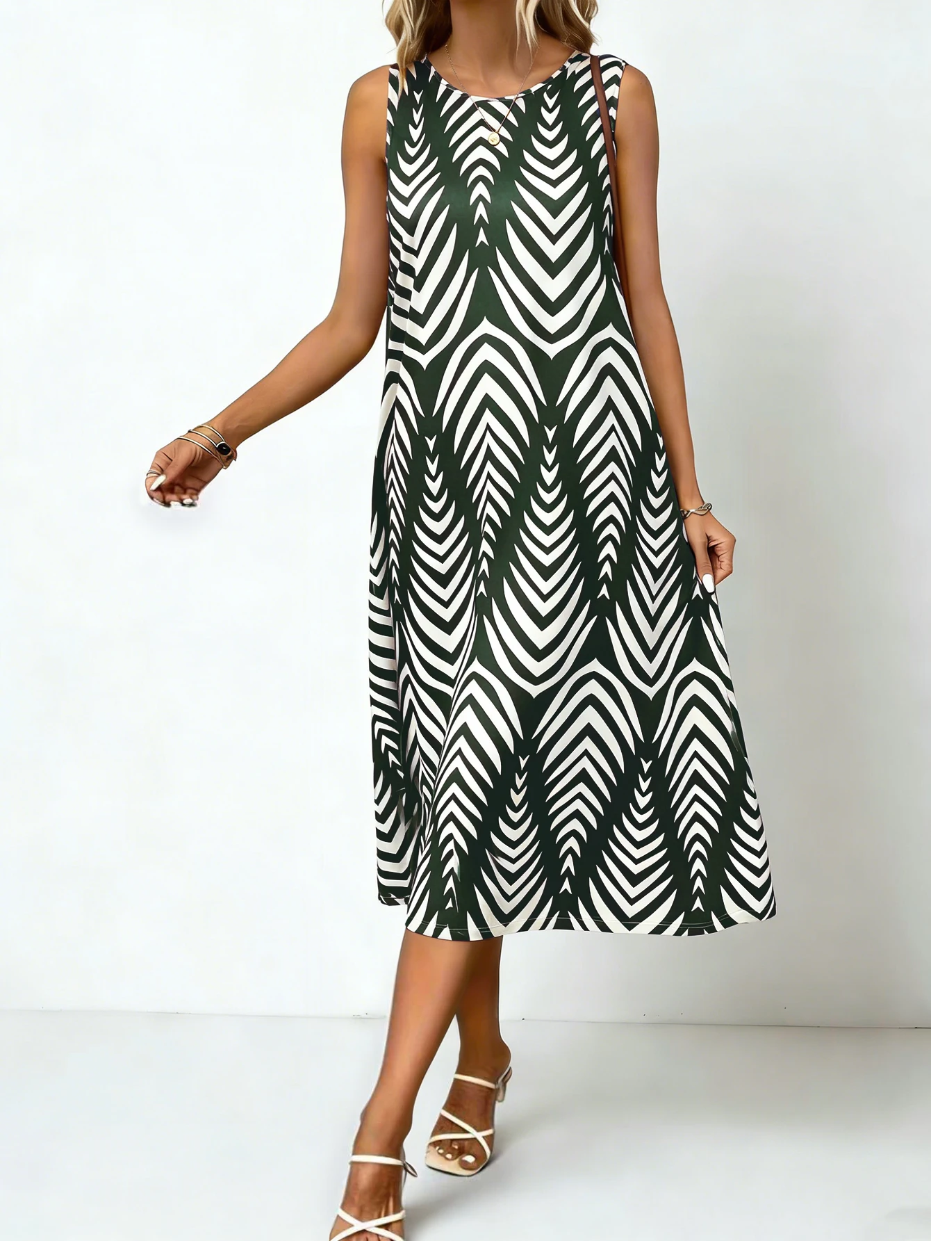 Middle Eastern Ramadan Women's Spring and Summer Pajamas, Casual and Stylish Elegant Printed Sleeveless Tank Top Nightgown for Women