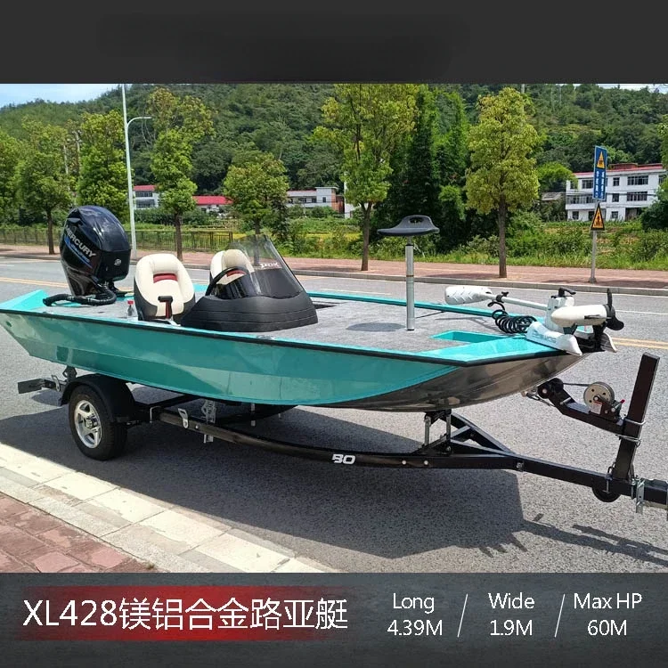 يخت فاخر من سبائك الألومنيوم، غواصات، قوارب صيد، قوارب لمشاهدة معالم المدينة، عوامات كاتاماران، مبيعات ساخنة