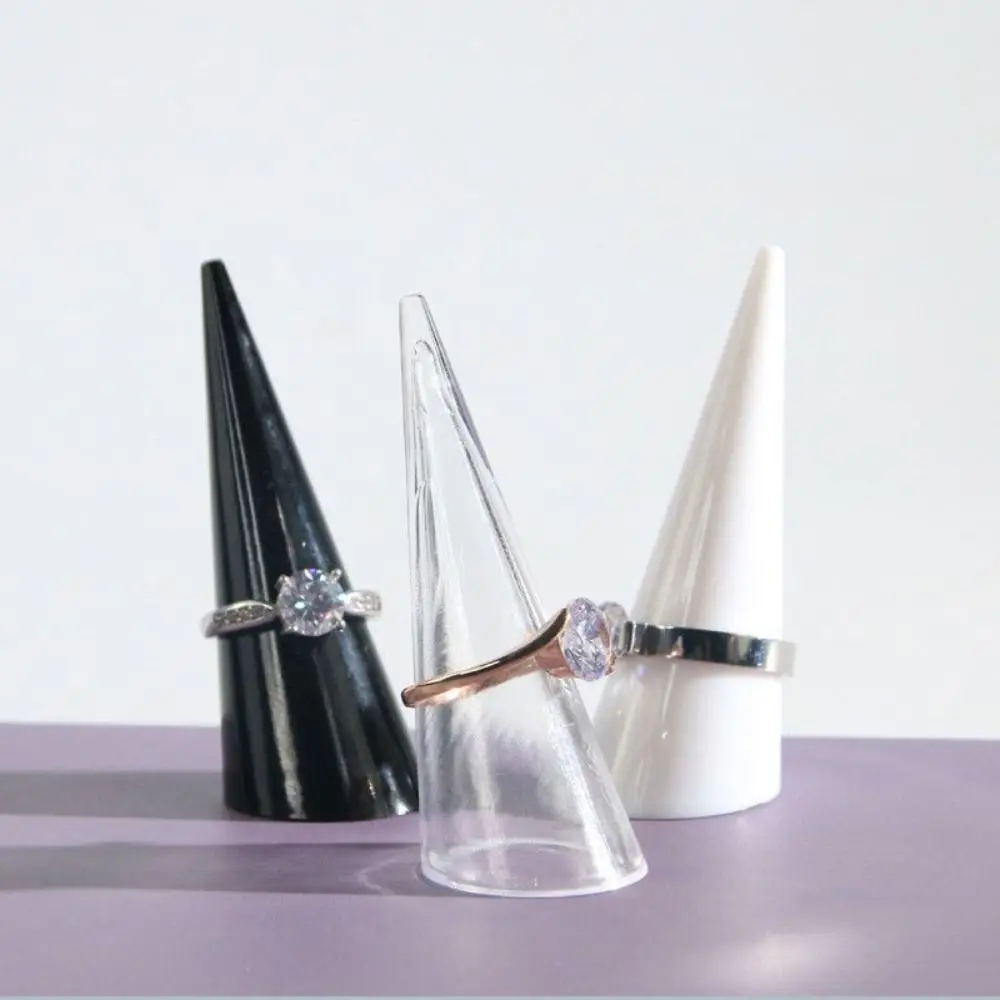New Clear Conical Ring Holder Plastic Portable Hollow Ring Display Rack Jewelry Storage Acrylic Ring Display Stand