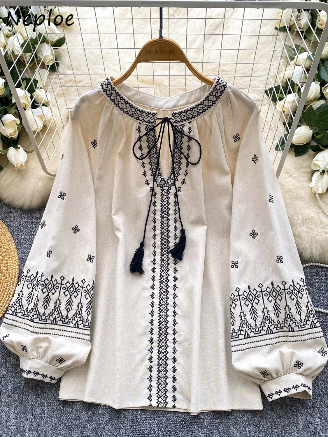 

Neploe O Neck Lantern Sleeve Vintage Ethnic Shirts Embroidery Loose Lace Up Simple Tops Elegant All-match Casual Commuter Mujer