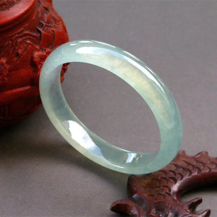 Pulsera de cuarzo verde esmeralda transparente con flores de jade de alta pureza y luz verde intensa