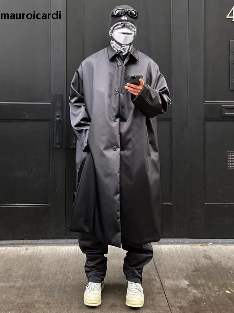 Mauroicardi Primavera Autunno Lungo Fresco Oversize Impermeabile Nero Trench da Uomo con Spacco Posteriore Monopetto Capispalla Allentato