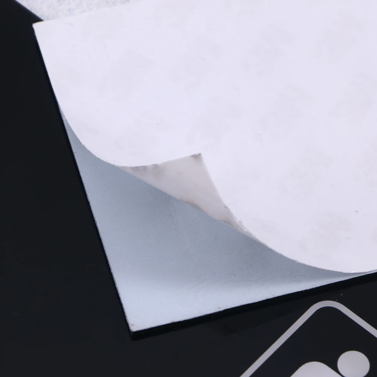 

2pcs Acrylic Sign Employees Indicator Office Informative Staff Self Adhesive Semi Rigid Material Mount Decorative Plate