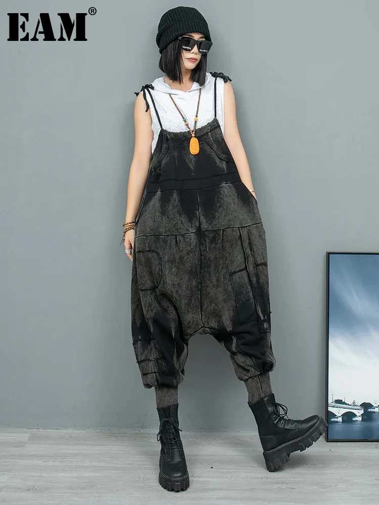 [EAM] High Waist Black Vintage Big Size Long Casual Overalls Jeans New Women Trousers Fashion Tide Spring Autumn 2025 1DH9547