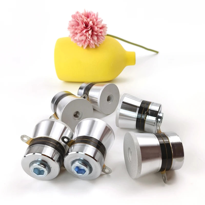 18 قطعة/الوحدة 40 كيلو هرتز 50 واط PZT4 الشركات المصنعة بالموجات فوق الصوتية تردد بيزو محول كهربائي