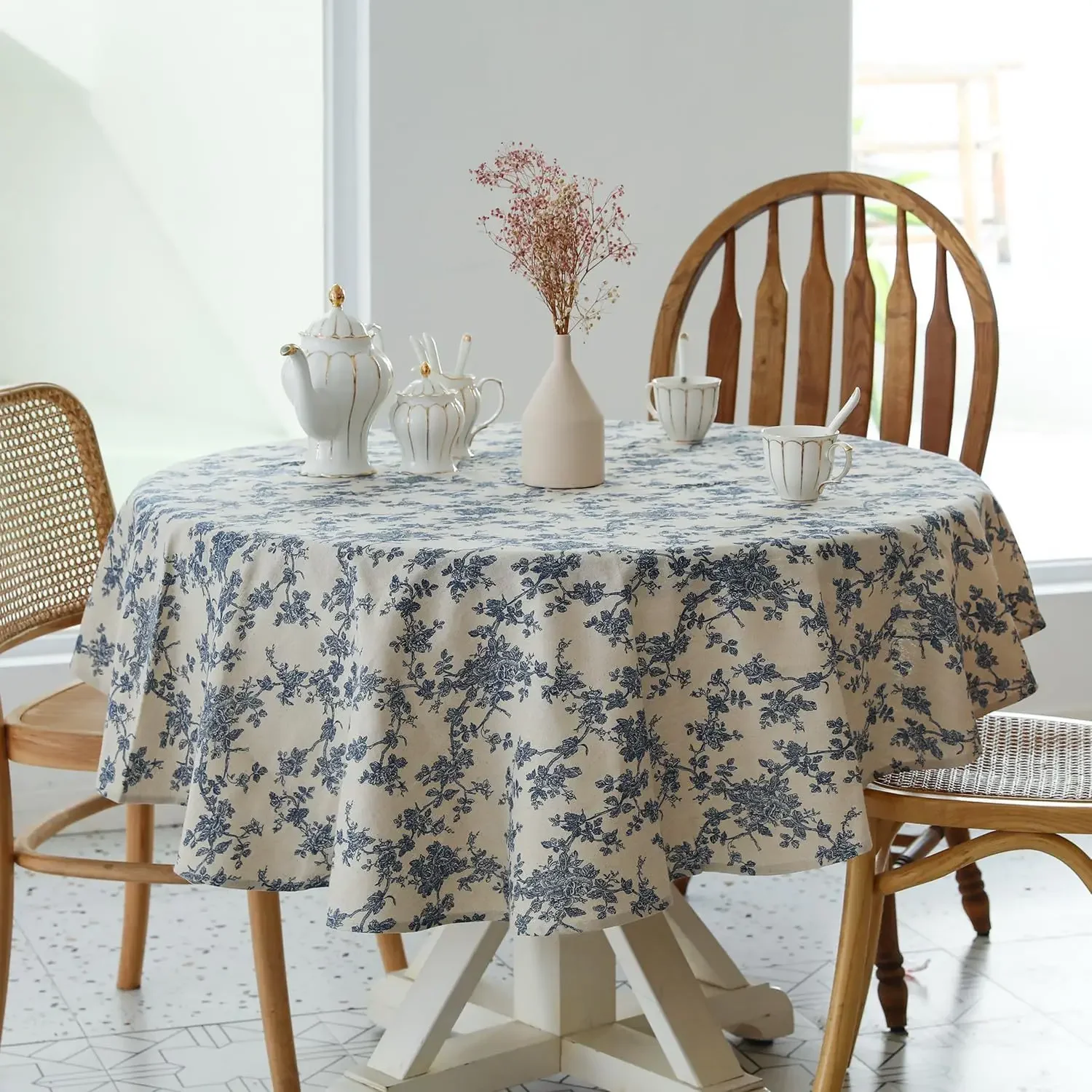 Rustic Flower Print Round Table Cover Indoor Outdoor Vintage Tassel Farmhouse Table Cloth for Daily Use Picnic Tabletop Decor