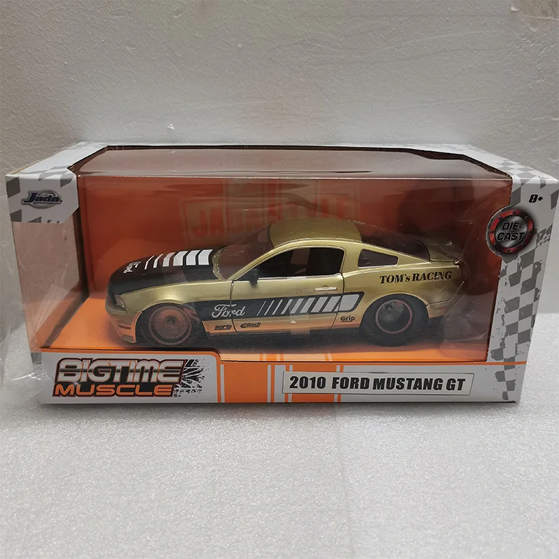 JADA 1:24スケール 2010年式 マスタングGT ダイキャスト合金製 クラシックミニチュア玩具車モデル コレクションディスプレイギフト