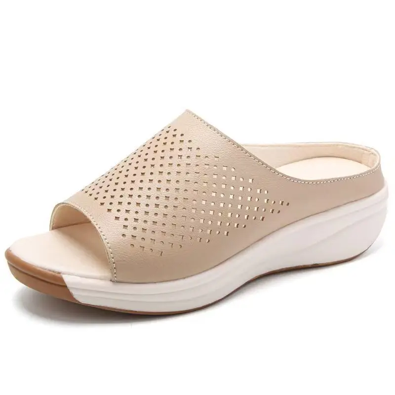 

Women Real Leather Hollow Out Wedges Peep Toe Slippers Summer New Thick Sole Non slip Lightweight Outdoor Slippers Sandals