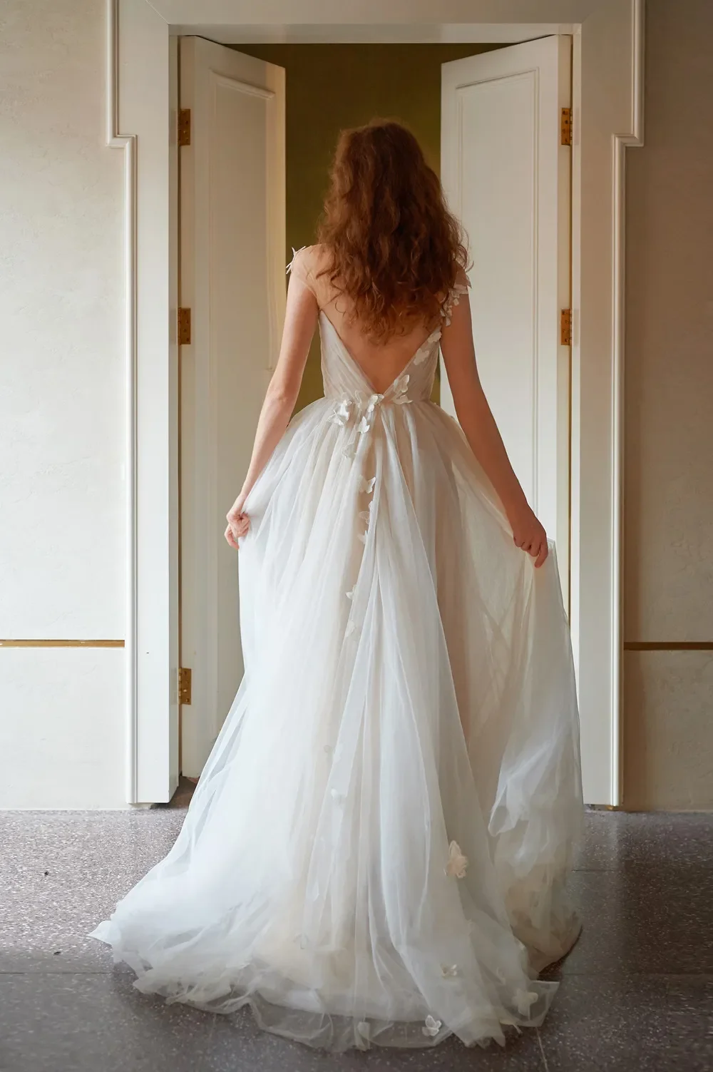 Vestido De novia acampanado con espalda descubierta para mujer, traje De boda con espalda descubierta, encaje De mariposa, a la moda, 2024