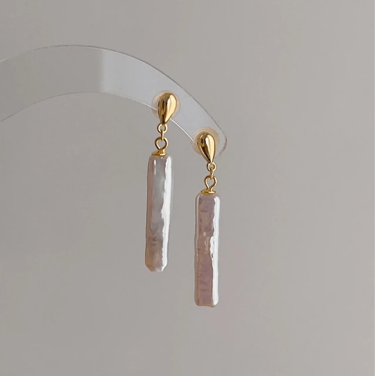 

Brass With 18K Gold Natural Pearl Bar Pendant Earrings Women Jewelry Punk Party T Show Gown Runway Korean Japan INS