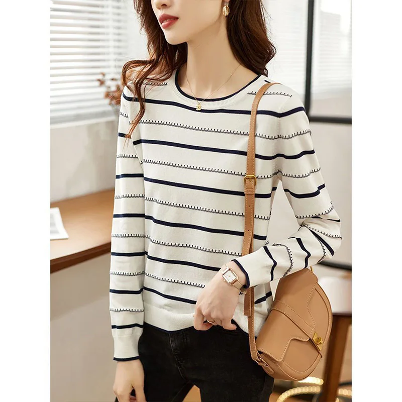 Women Clothing Korean Version Striped Long Sleeve Knit Sweaters Autumn Fashion O-neck All-match Pullovers Office Lady Casual Top