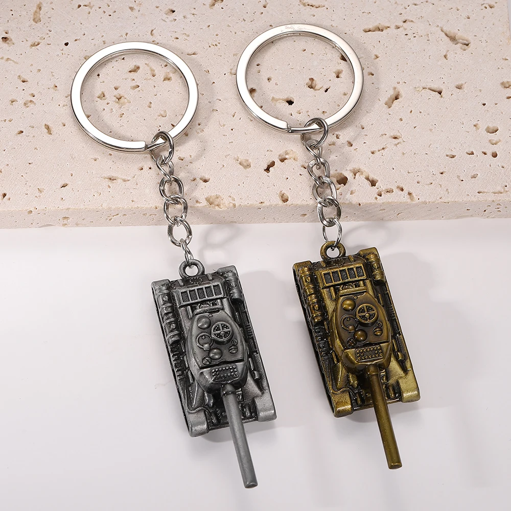 موضة WOT عالم الدبابات المفاتيح 46 جرام الثقيلة الشرير سلاح ثلاثية الأبعاد خزان IS سلسلة سلاسل المفاتيح حلقات المفاتيح للرجال حامل السيارة مفاتيح #4