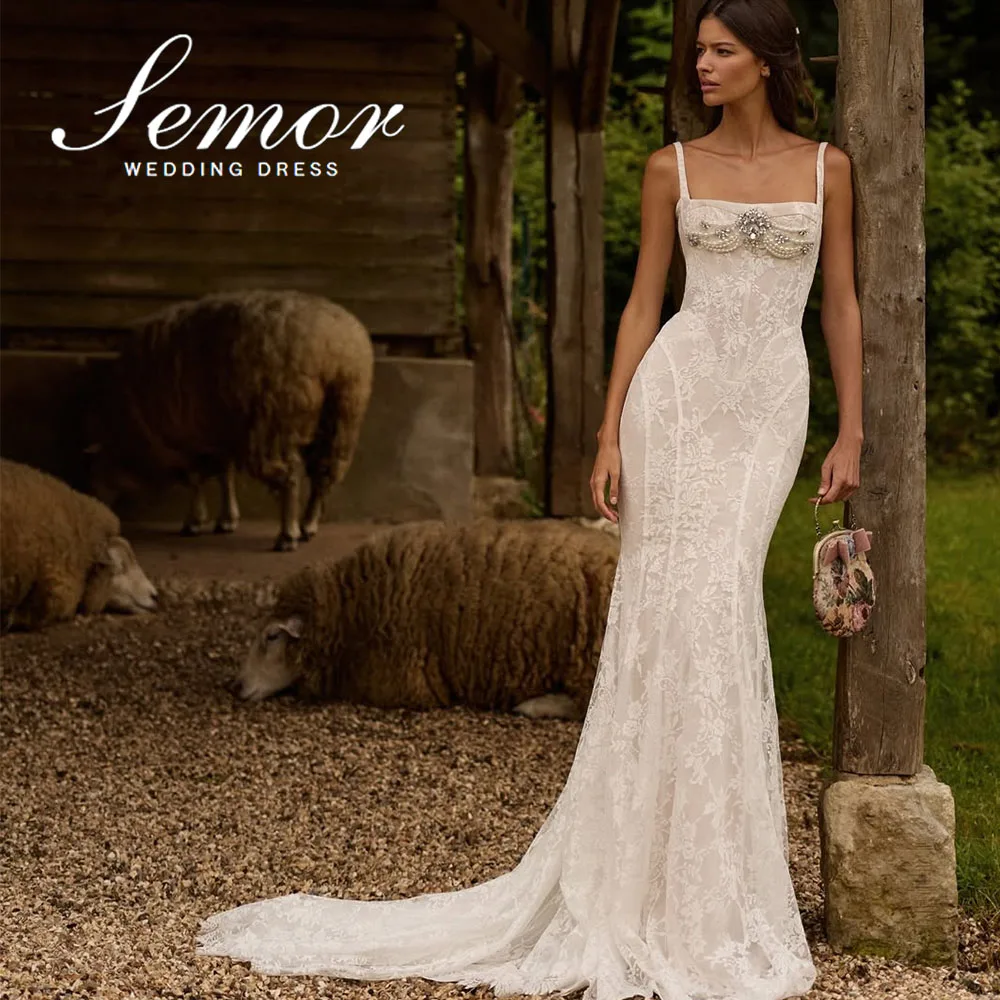 Semor Luxus-Hochzeitskleider 2026 Neu: Ärmelloses Brautkleid mit quadratischem Ausschnitt, Perlenstickerei und Schleppe, wunderschön, individuell anpassbar