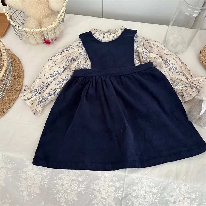 

Autumn New Children's Round Neck Elegant Sleeveless Dress Girls' Vest Button Corduroy Strap Dress