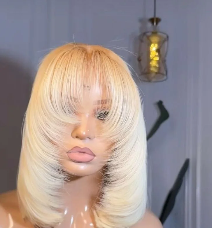 

Синтетический парик 613 с короткой многослойной стрижкой и челкой, прямой боб, блонд, с кружевной основой 13x4 HD, естественная линия роста волос, для женщин, для повседневного использования и косплея