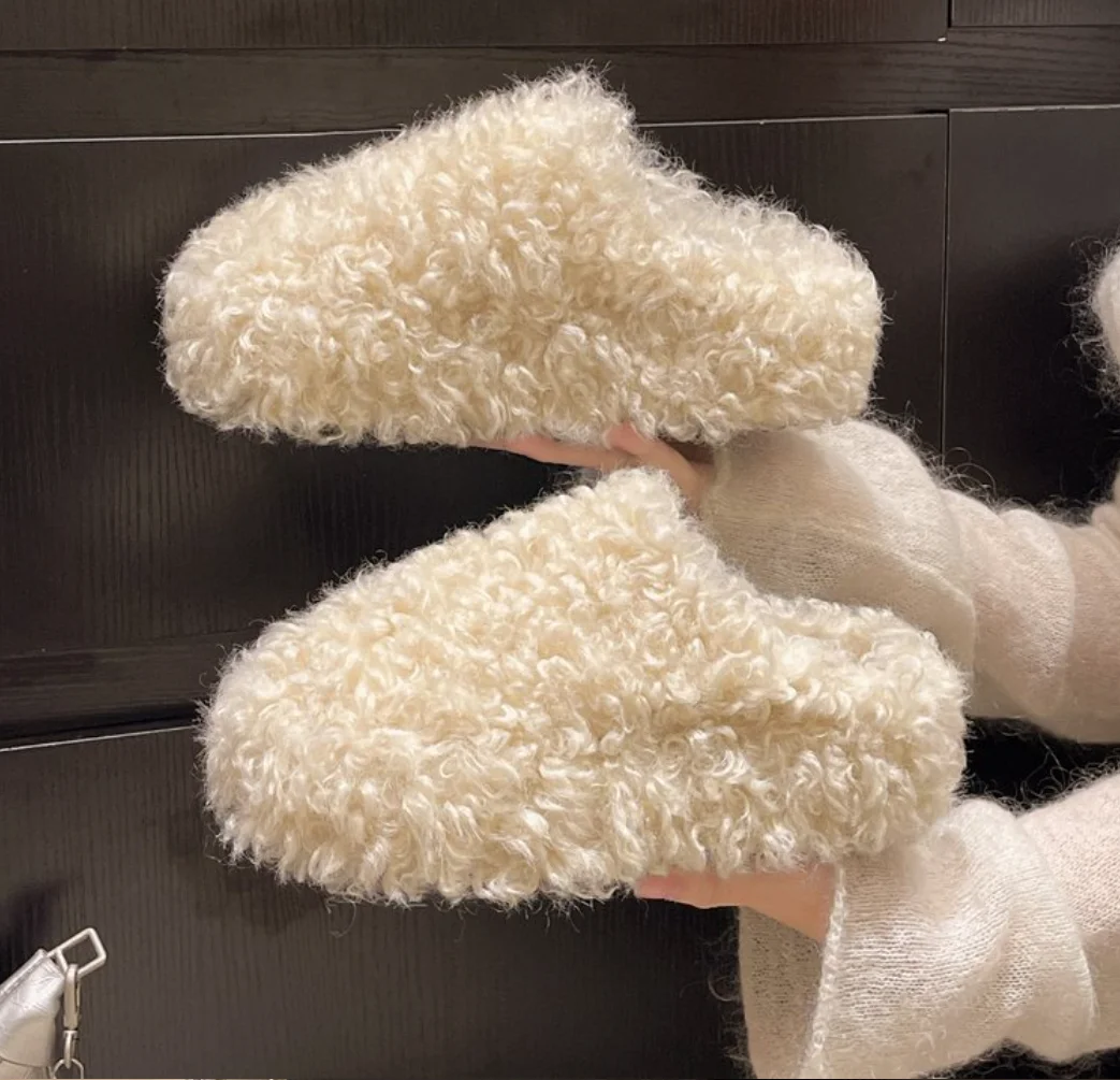 Winter 2027 Fashion Women's Shoes Comfortable Plush Velvet Warm Fluffy Slippers Home Non-slip Light Soft Platform Indoor Slipper